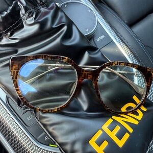Fendi Brown Patterned Cat Eye Sunglasses
